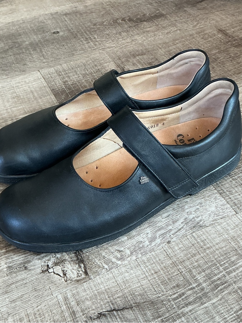 Finn Comfort Black Leather Mary Jane Comfort Shoes Women's Size 11.5